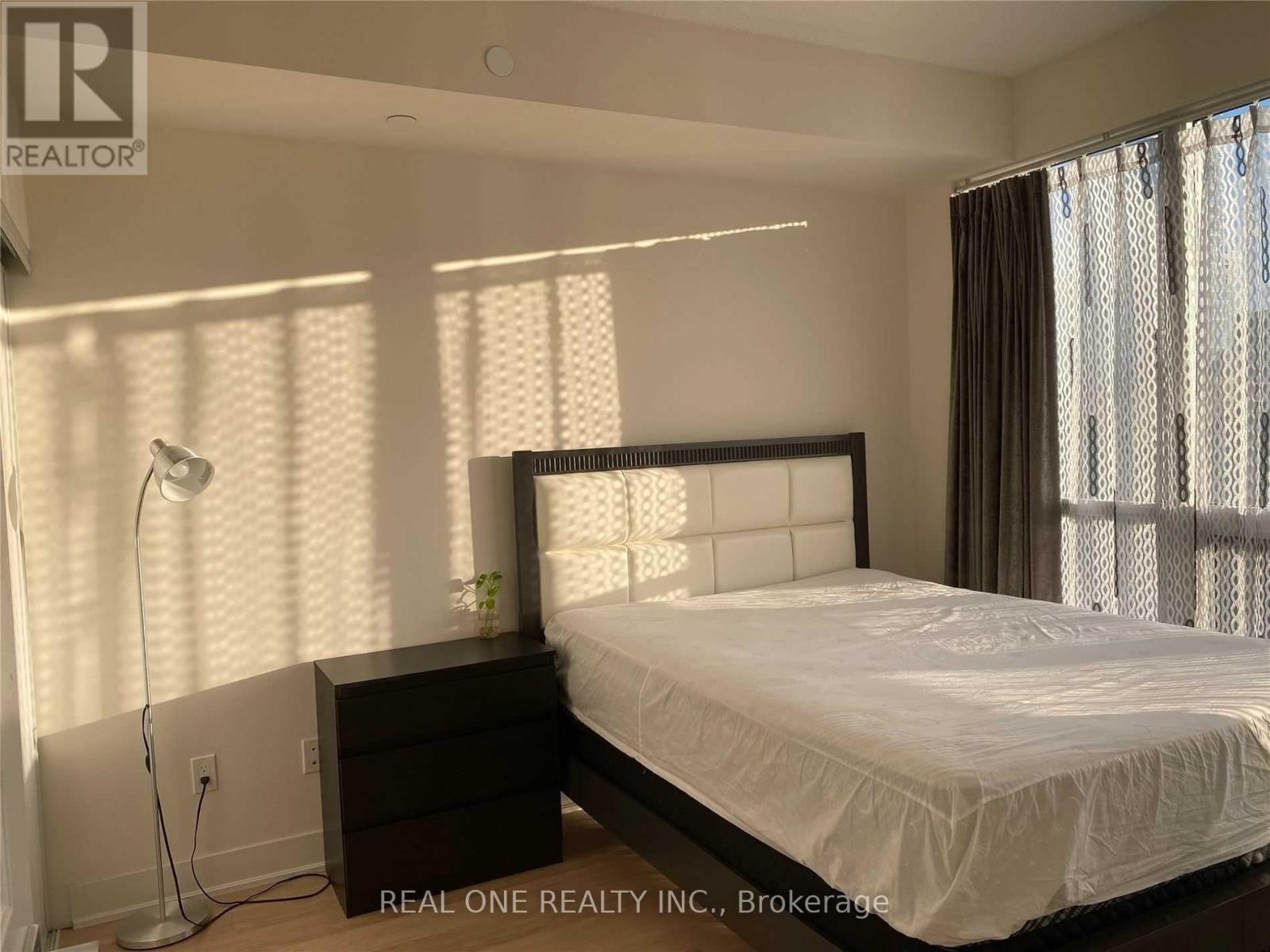 2706 - 88 Sheppard Avenue E, Toronto, Ontario  M2N 0G9 - Photo 4 - C12812054