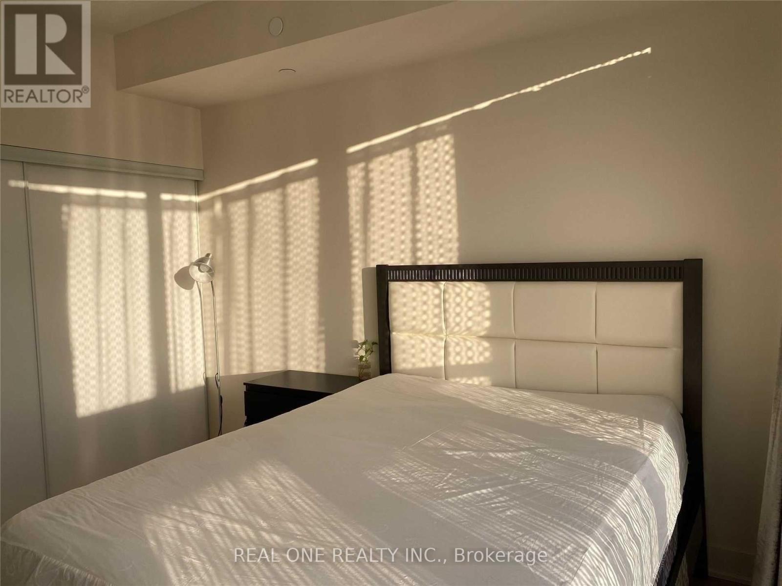 2706 - 88 Sheppard Avenue E, Toronto, Ontario  M2N 0G9 - Photo 5 - C12812054