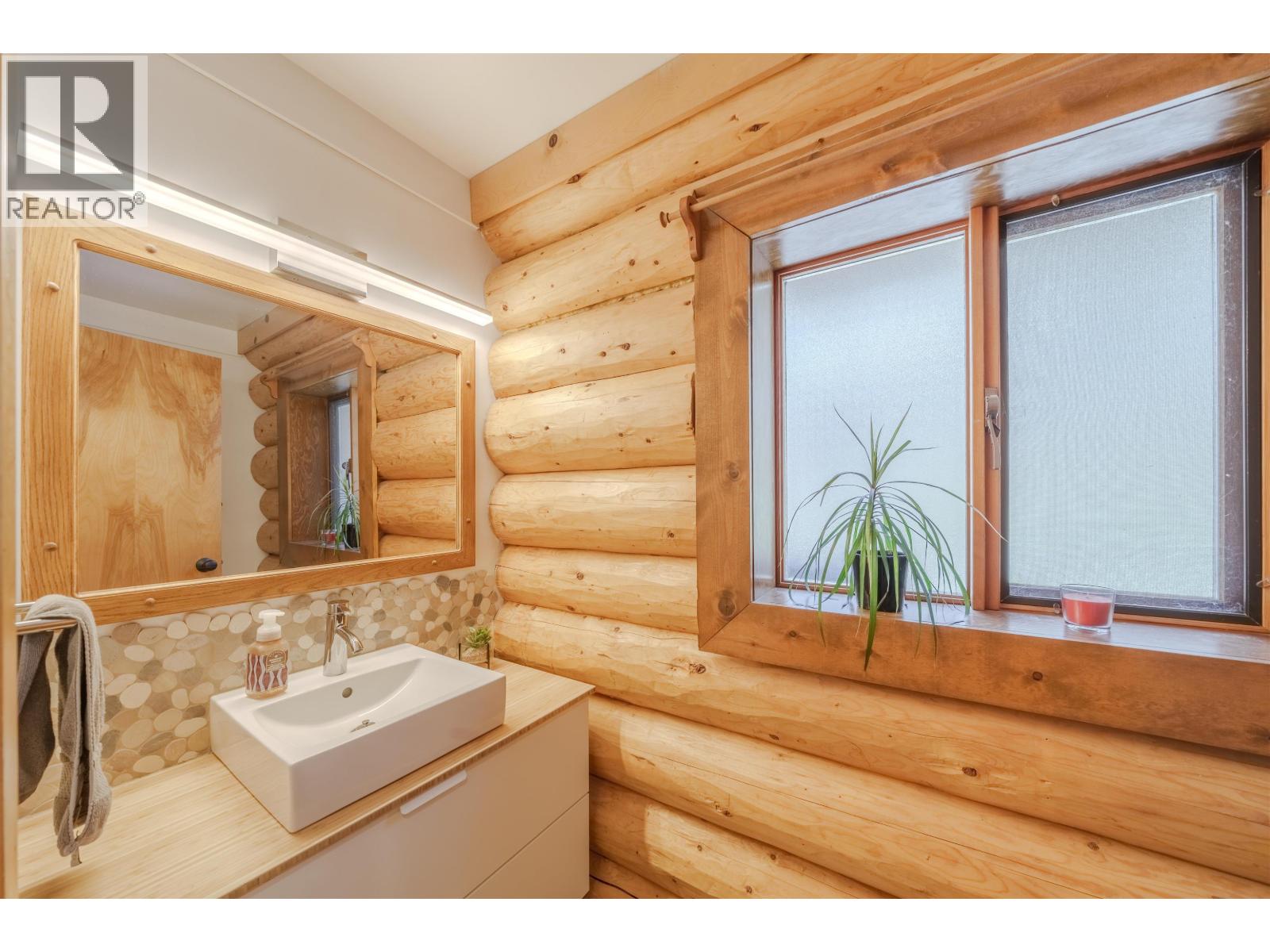 5172 Kallum Drive, 108 Mile Ranch, British Columbia  V0K 2Z0 - Photo 22 - R3092410