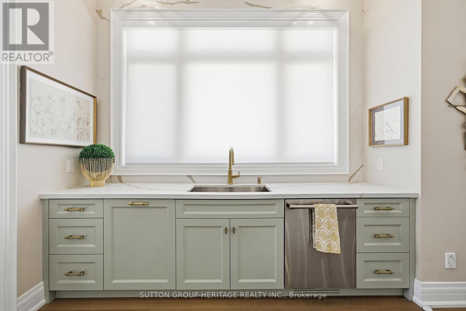 18 Dexshire Drive, Ajax, Ontario  L1Z 0T8 - Photo 14 - E12812088