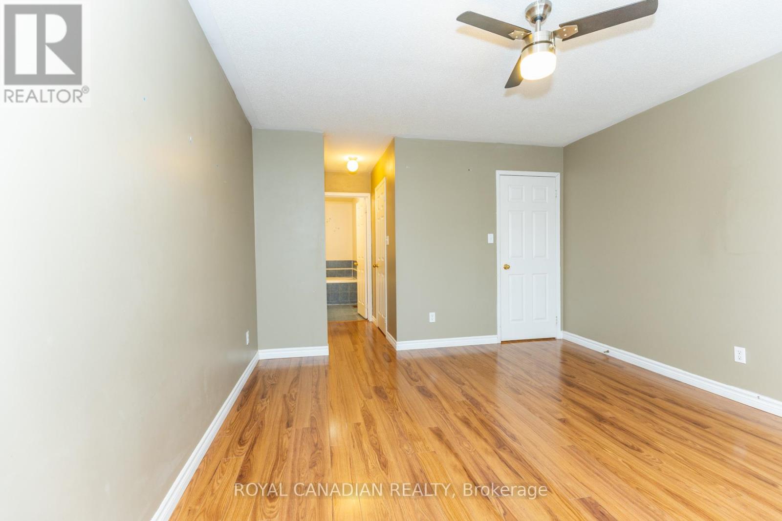 159 Harrongate Place, Whitby, Ontario  L1R 3E6 - Photo 7 - E12812094