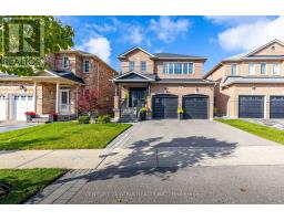 18 ABBOTT AVENUE, Aurora, Ontario