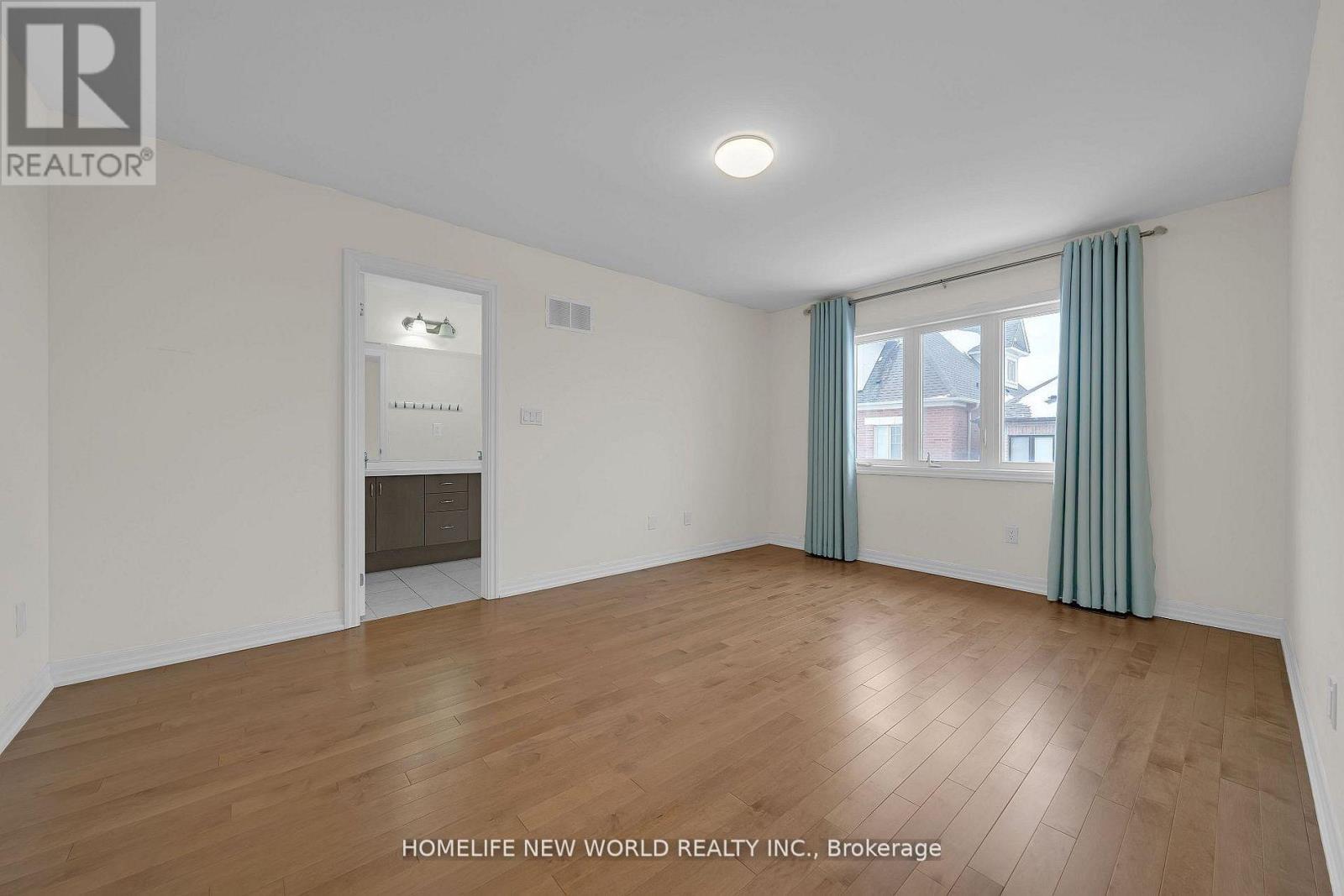 48 Crofting Crescent, Markham, Ontario  L6E 0W1 - Photo 9 - N12812064