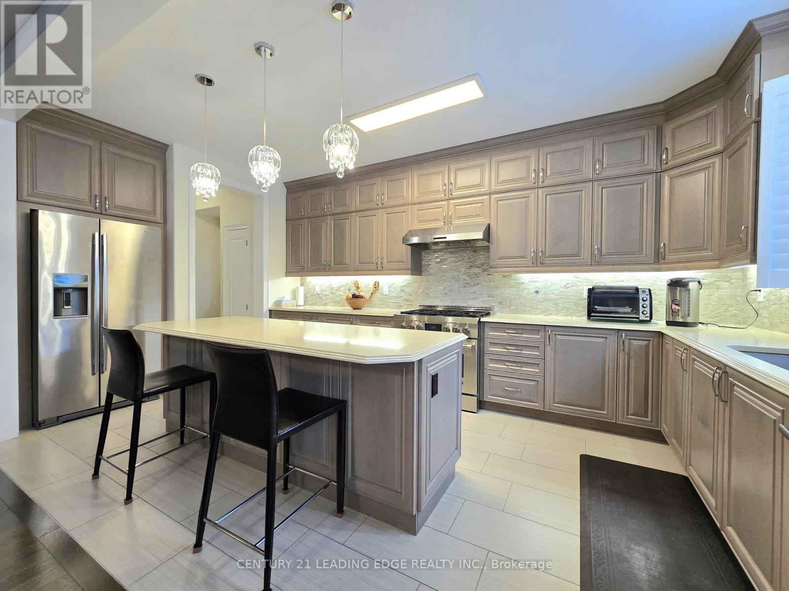 66 Degraaf Crescent, Aurora, Ontario  L4G 0X3 - Photo 18 - N12812080