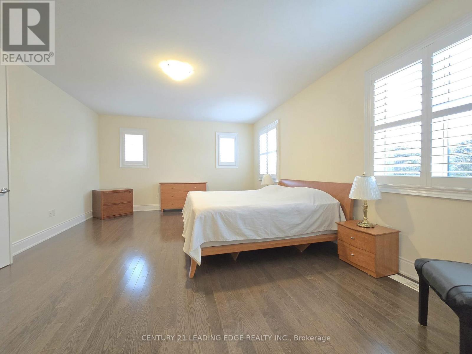 66 Degraaf Crescent, Aurora, Ontario  L4G 0X3 - Photo 27 - N12812080