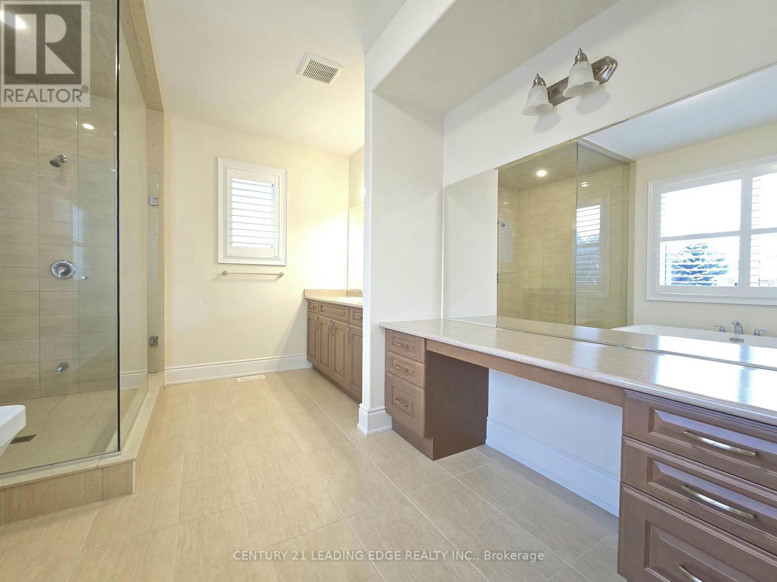 66 Degraaf Crescent, Aurora, Ontario  L4G 0X3 - Photo 30 - N12812080