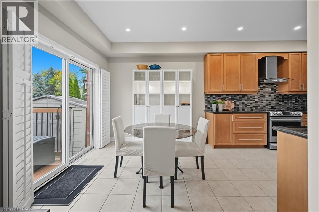 2265 Stokes Lane, Burlington, Ontario  L7L 7P5 - Photo 9 - 40805117