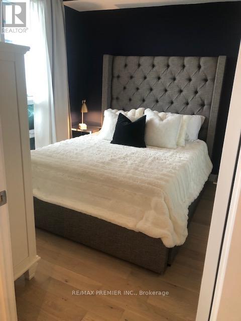 4210 - 2212 Lake Shore Boulevard W, Toronto, Ontario  M8V 0C2 - Photo 9 - W12811976