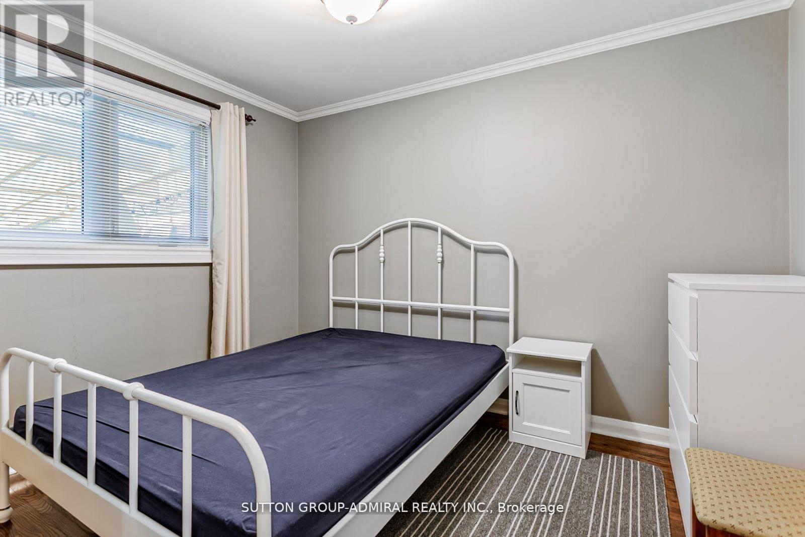 Upper - 102 Cornwall Road, Brampton, Ontario L6W 1N8 - Photo 15 - W12811982