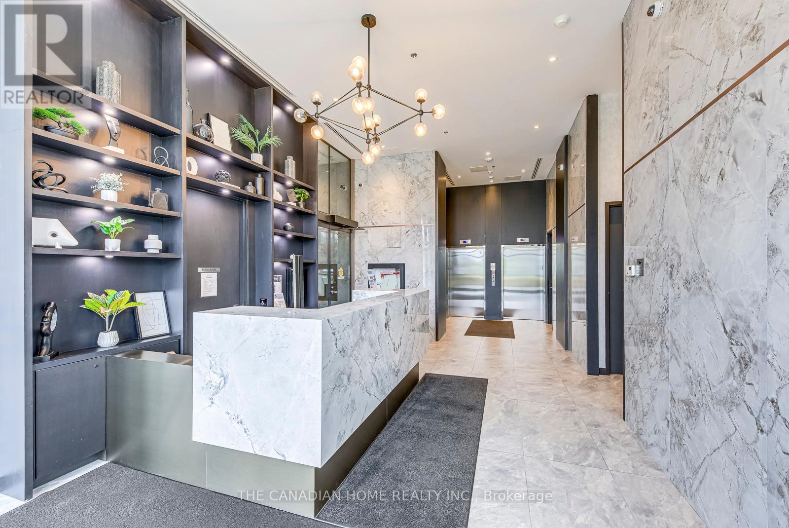 216 - 3005 Pine Glen Road, Oakville, Ontario  L6M 5P5 - Photo 3 - W12812056