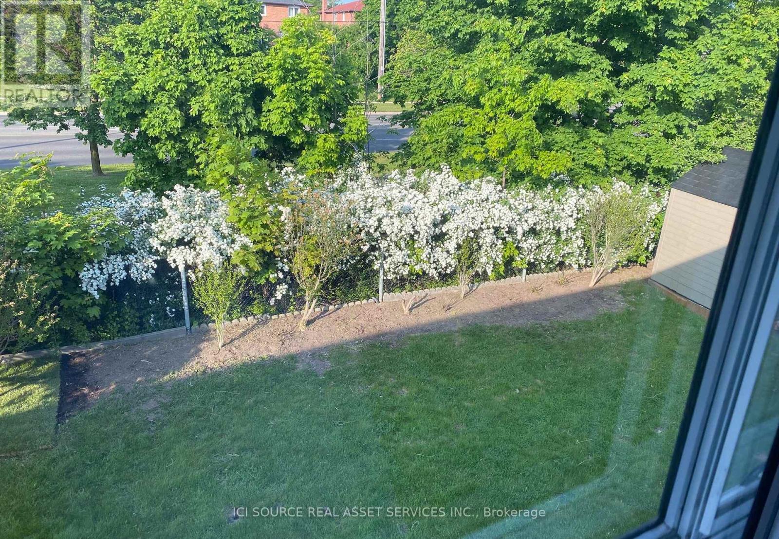 Upper - 30 Thatcher Court, Brampton, Ontario  L6Z 1C8 - Photo 23 - W12812074