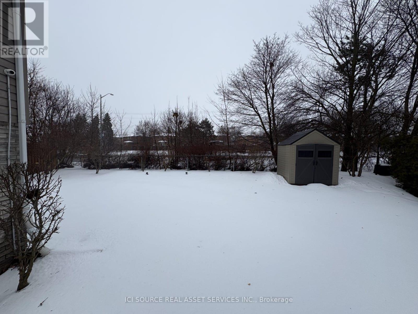 Upper - 30 Thatcher Court, Brampton, Ontario  L6Z 1C8 - Photo 24 - W12812074