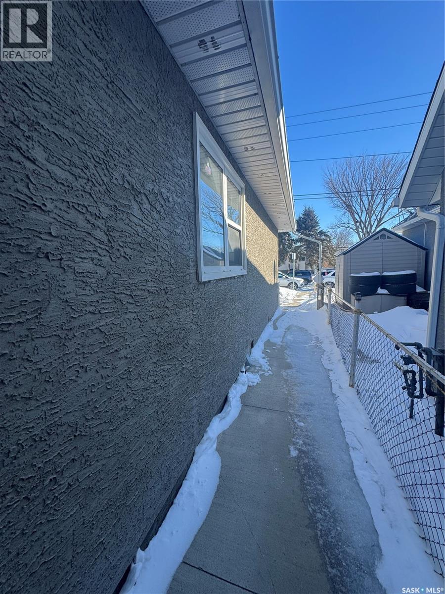 1620 Rothwell Street, Regina, Saskatchewan  S4N 3B8 - Photo 12 - SK029027