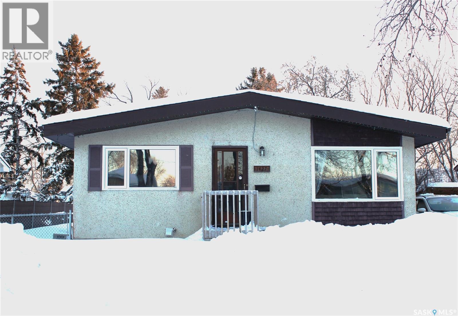 1427 2nd STREET E, prince albert, Saskatchewan