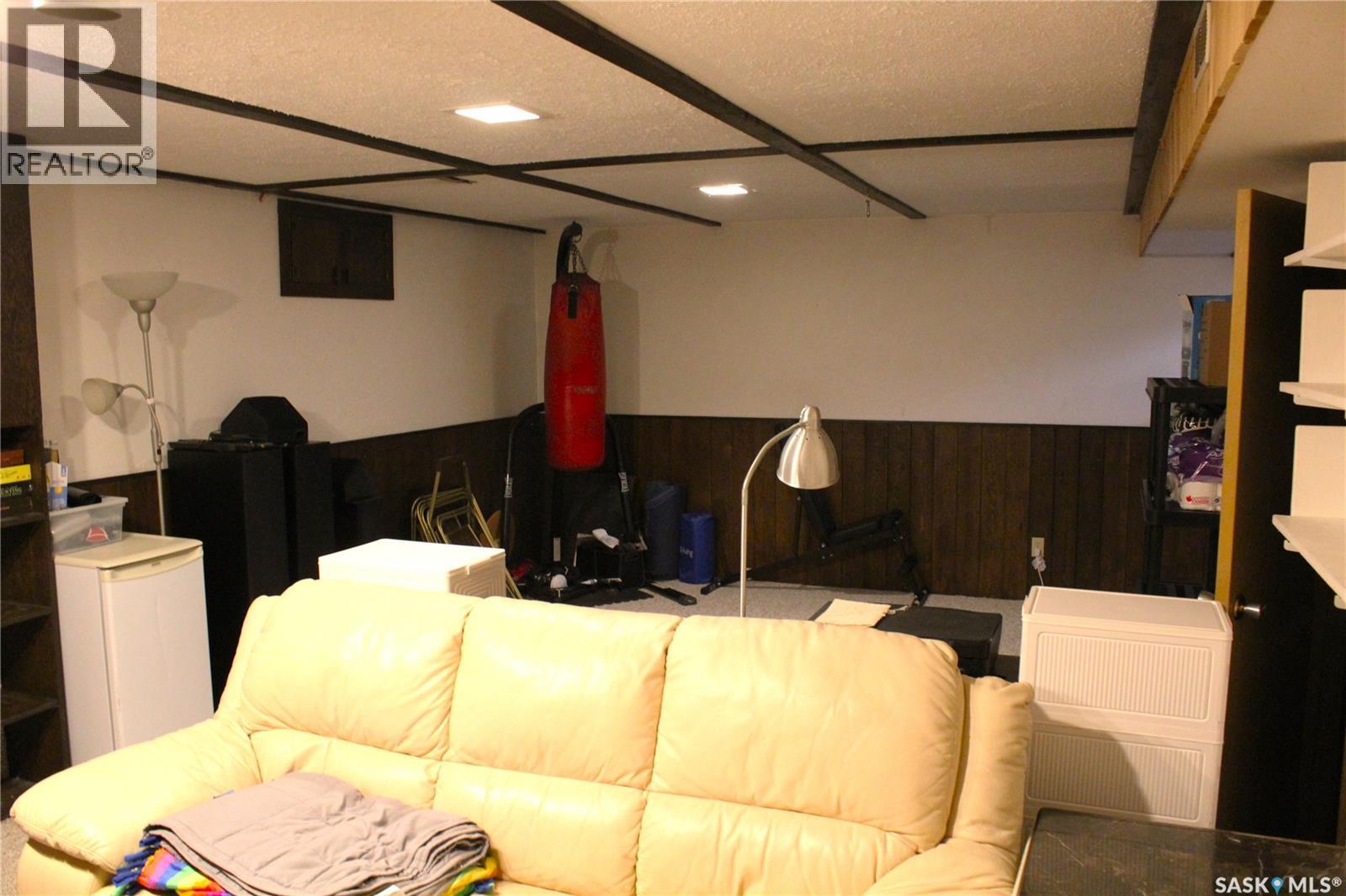 1427 2nd Street E, Prince Albert, Saskatchewan  S6V 0H6 - Photo 18 - SK028994