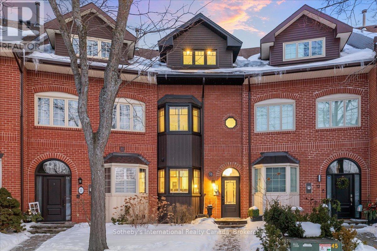10 SOUTHWIND TERRACE, Oakville, Ontario