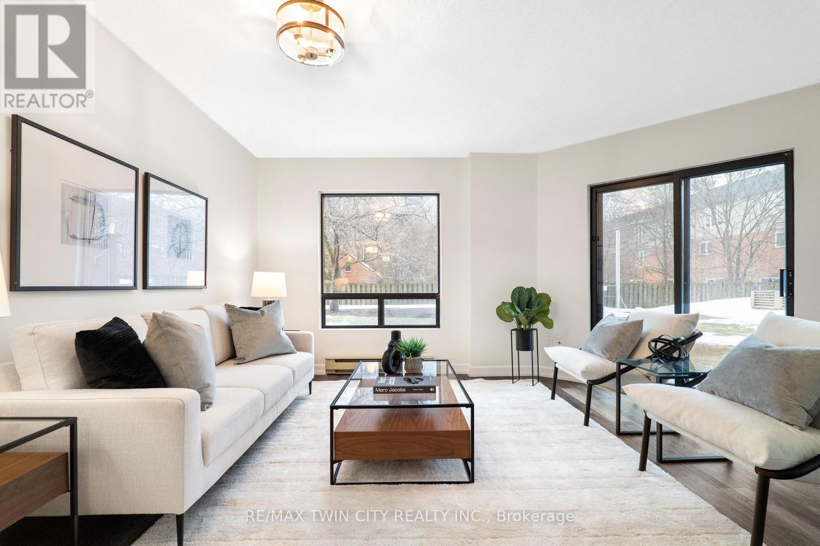 107 - 10 Ellen Street E, Kitchener, Ontario  N2H 6R8 - Photo 17 - X12811984