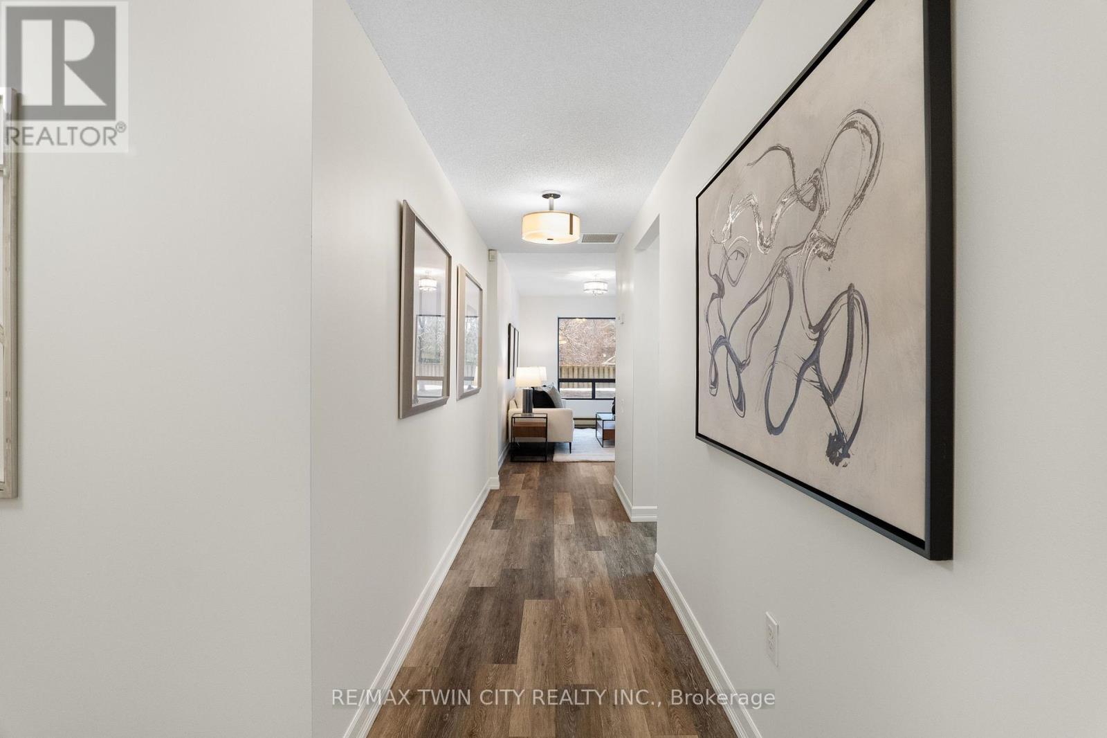 107 - 10 Ellen Street E, Kitchener, Ontario  N2H 6R8 - Photo 28 - X12811984