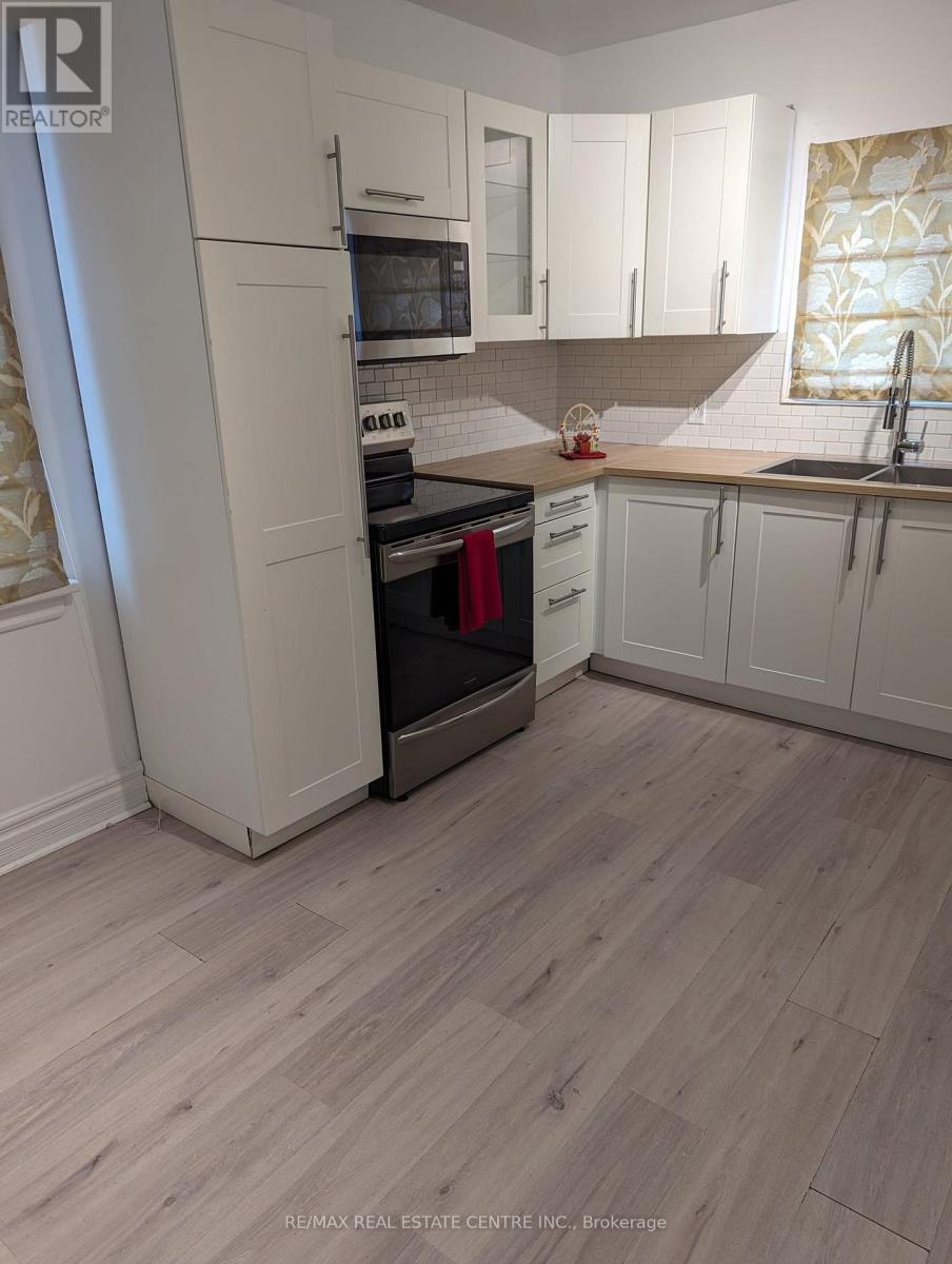 Main And Upper - 298 Wallace Avenue S, Welland, Ontario  L3B 1R9 - Photo 17 - X12812028