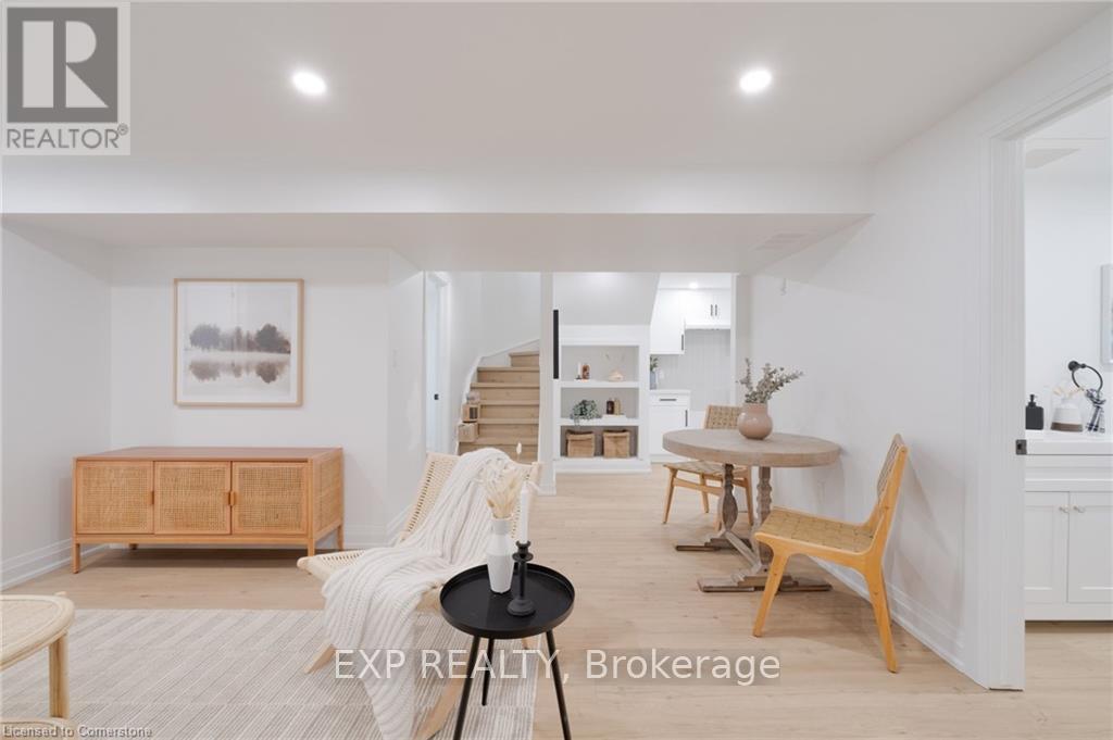 Lower - 221 Federal Street, Hamilton, Ontario  L8E 1P2 - Photo 2 - X12812062