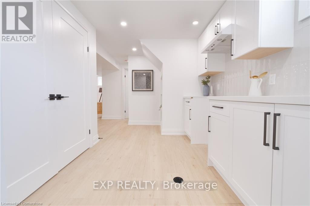 Lower - 221 Federal Street, Hamilton, Ontario  L8E 1P2 - Photo 6 - X12812062