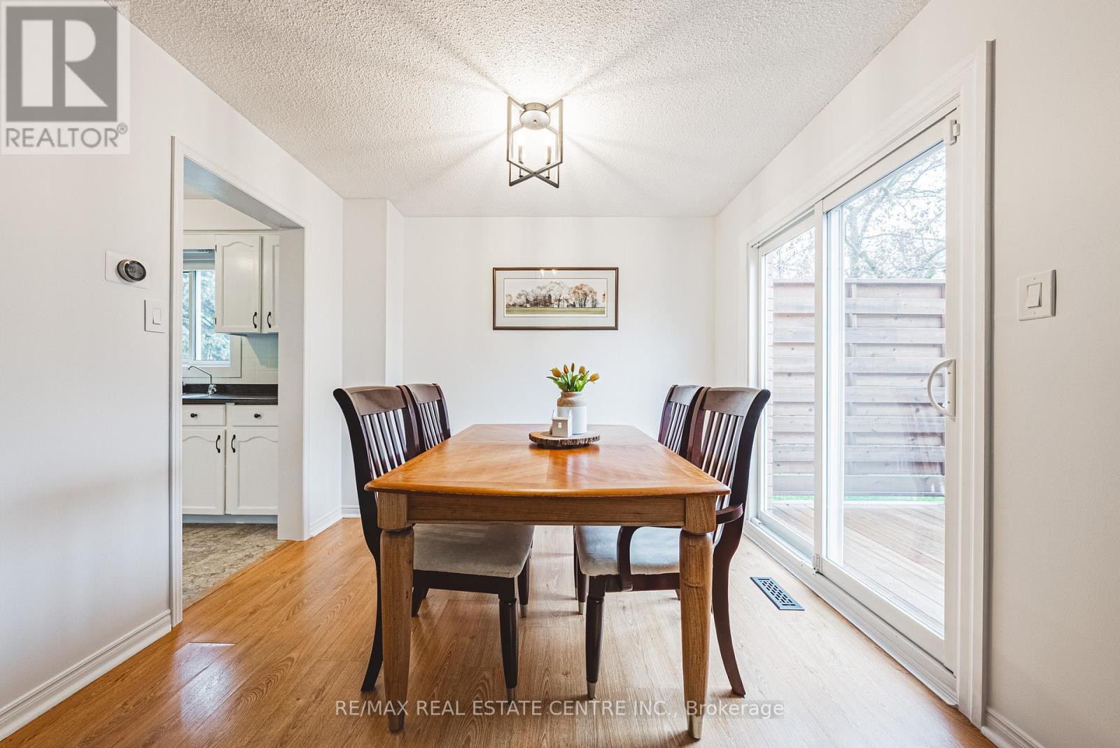 35 Cowan Boulevard, Cambridge, Ontario  N1T 1E6 - Photo 12 - X12812104