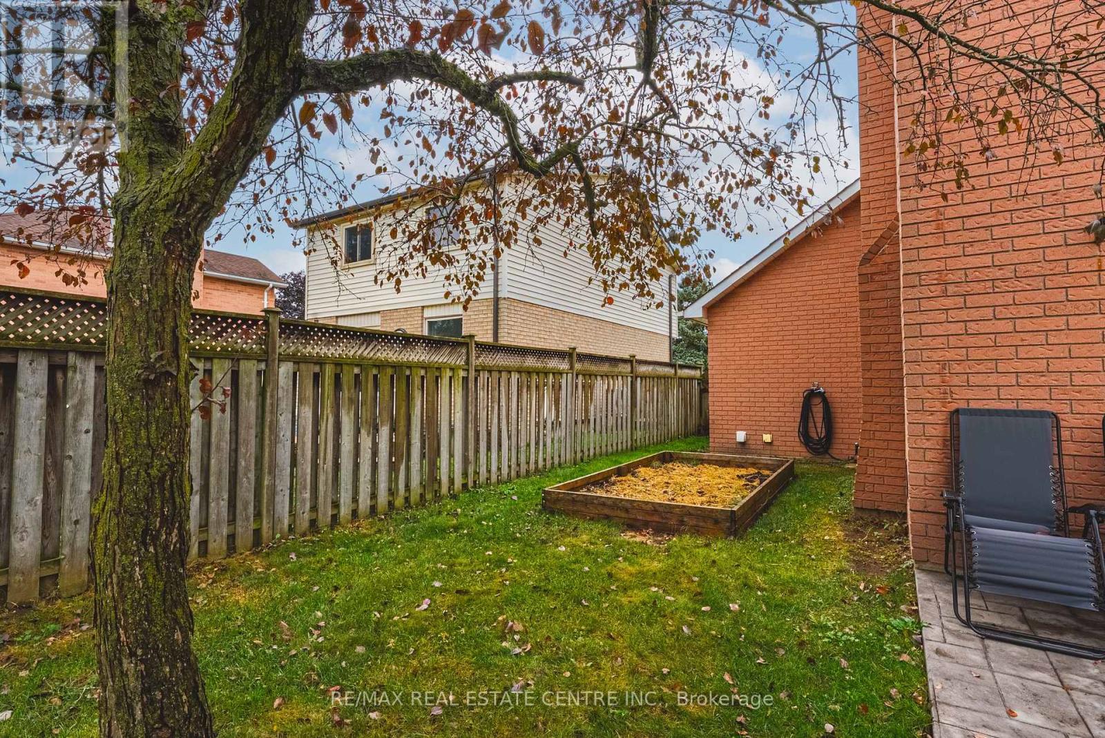 35 Cowan Boulevard, Cambridge, Ontario  N1T 1E6 - Photo 42 - X12812104