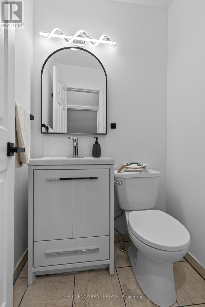 22 - 700 Exeter Road, London South, Ontario  N6E 1L2 - Photo 13 - X12811642