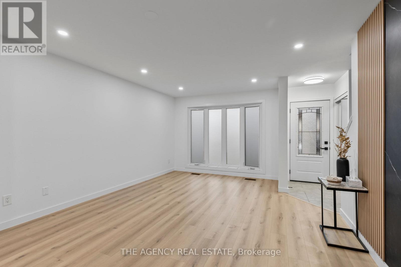 22 - 700 Exeter Road, London South, Ontario  N6E 1L2 - Photo 6 - X12811642