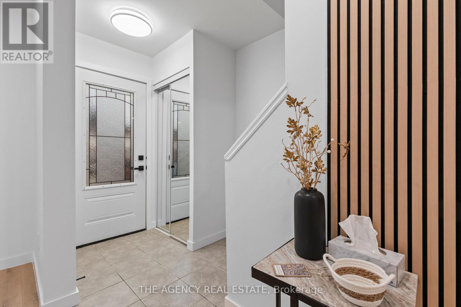 22 - 700 Exeter Road, London South, Ontario  N6E 1L2 - Photo 3 - X12811642