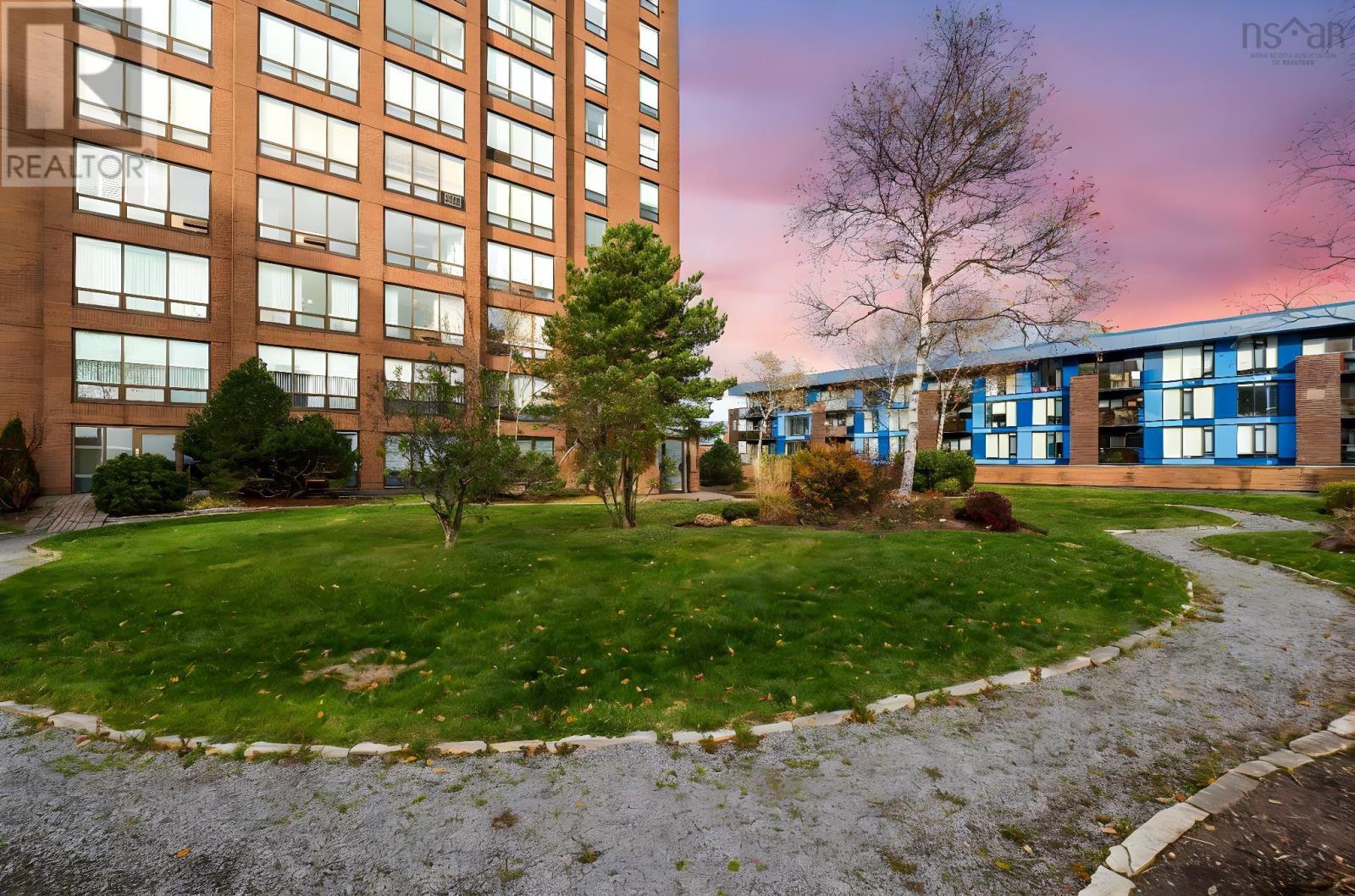 1465 Brenton Street, Halifax, Nova Scotia  B3J 3T3 - Photo 4 - 202603244