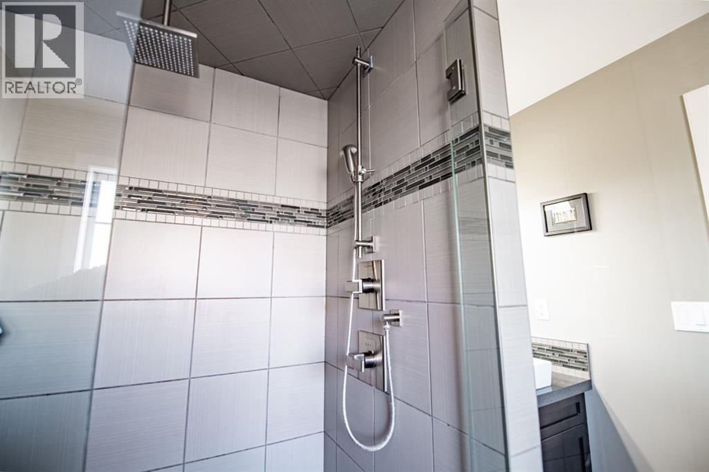 60 Vincent Close, Red Deer, Alberta  T4R 0H7 - Photo 29 - A2285075