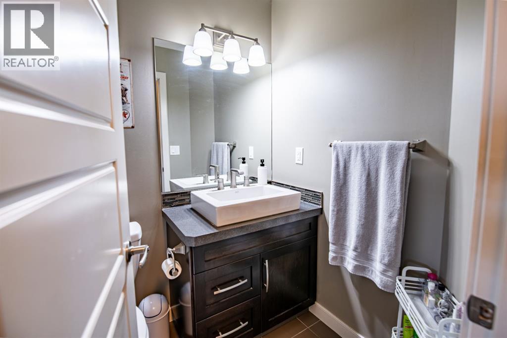 60 Vincent Close, Red Deer, Alberta  T4R 0H7 - Photo 24 - A2285075