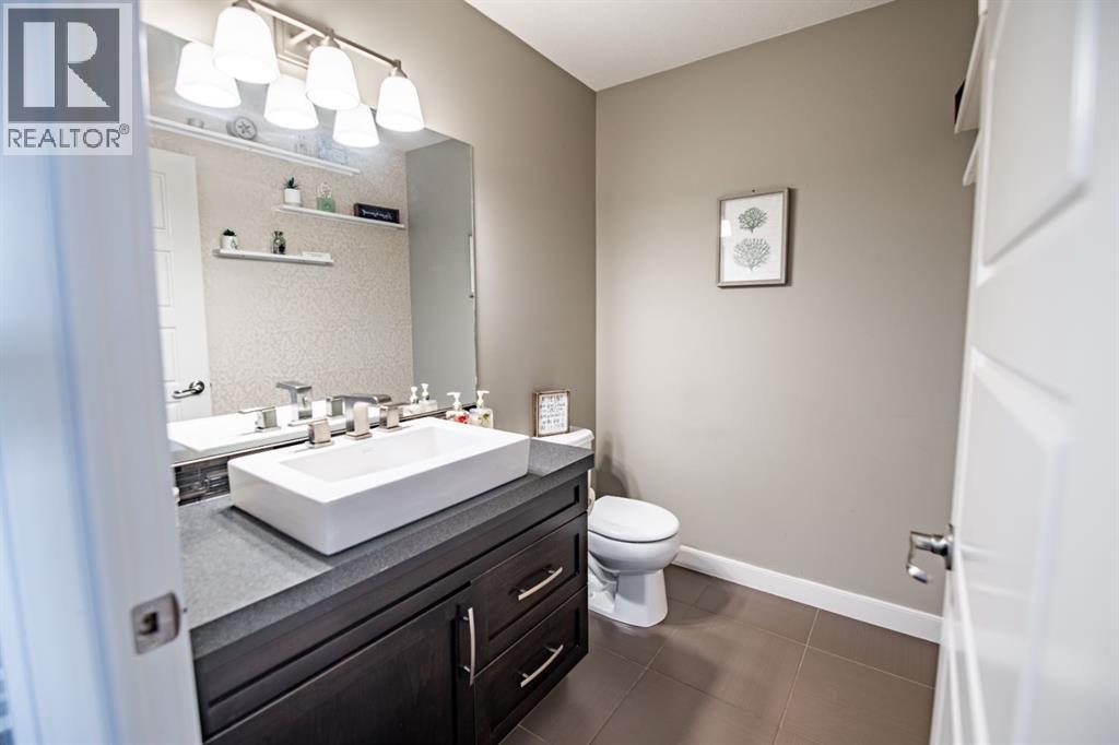 60 Vincent Close, Red Deer, Alberta  T4R 0H7 - Photo 16 - A2285075