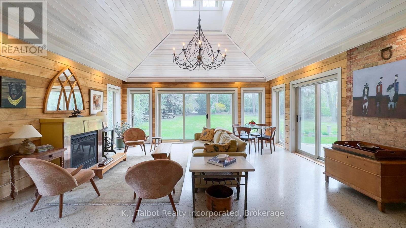 16 Chiniquy Street, Bluewater (Bayfield), Ontario  N0M 1G0 - Photo 22 - X12812242