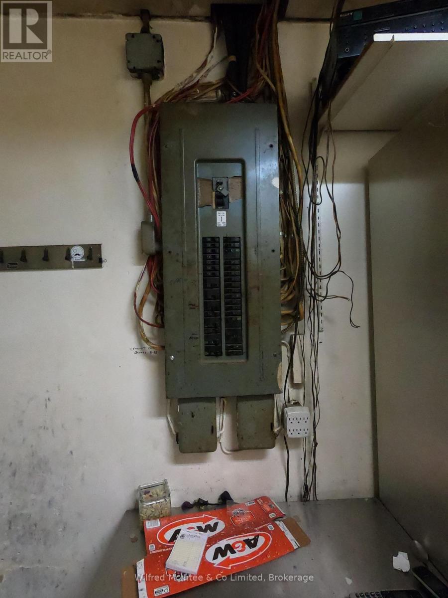 329 Main Street, South Bruce Peninsula, Ontario  N0H 2G0 - Photo 15 - X12812254