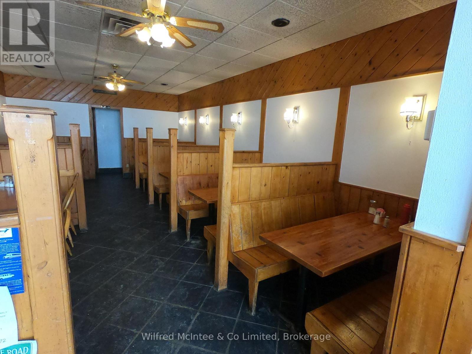 329 Main Street, South Bruce Peninsula, Ontario  N0H 2G0 - Photo 3 - X12812254