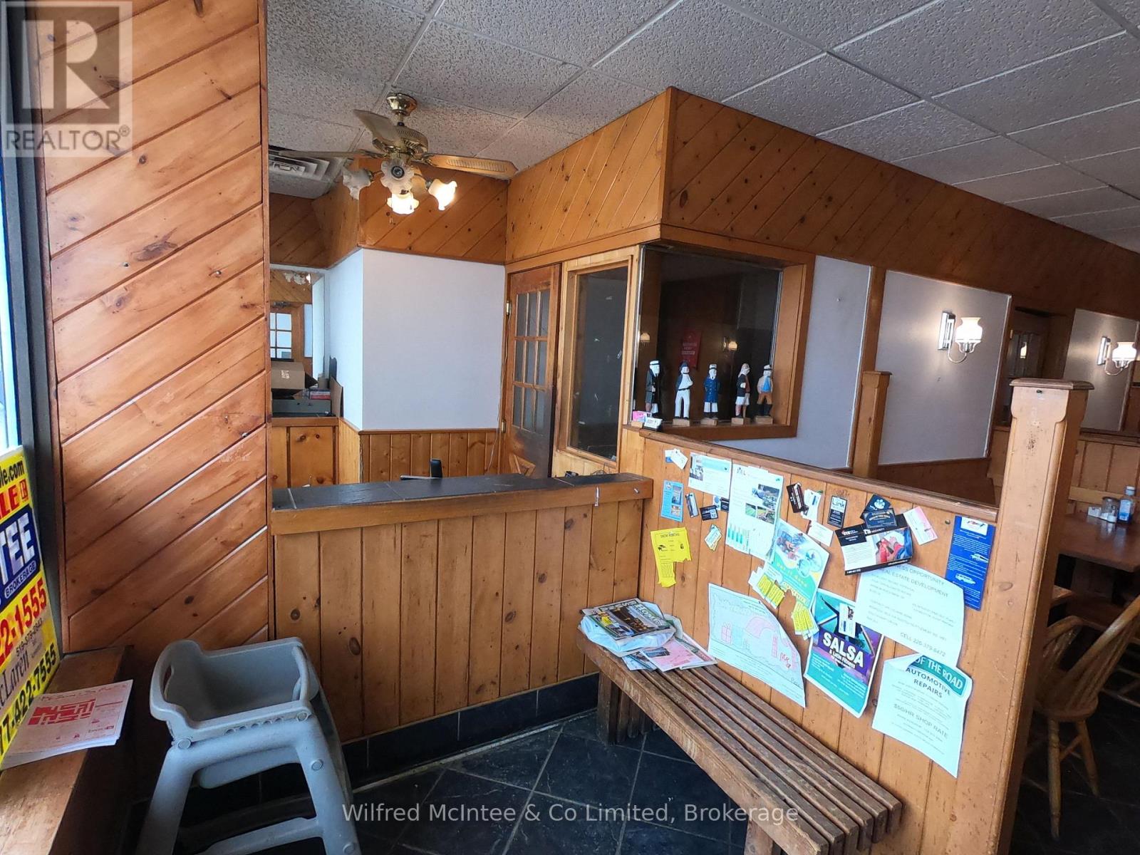 329 Main Street, South Bruce Peninsula, Ontario  N0H 2G0 - Photo 4 - X12812254