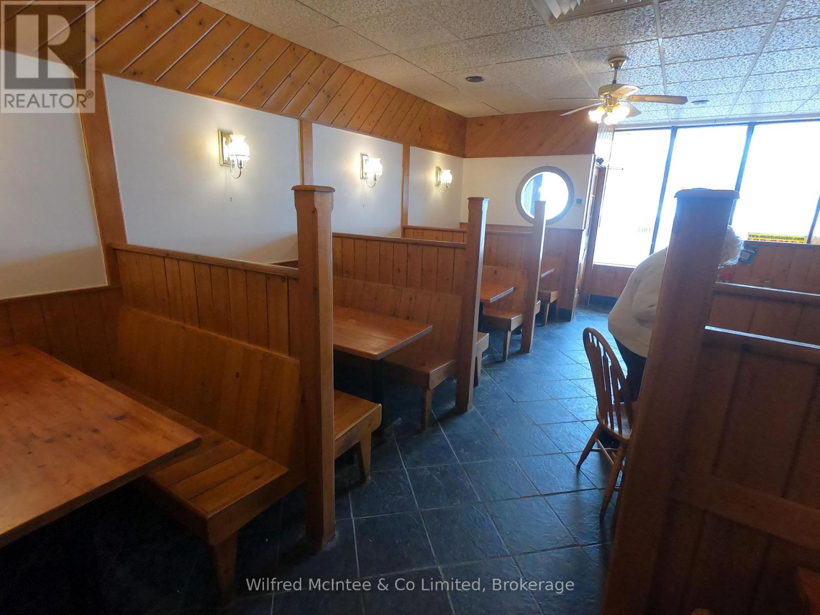 329 Main Street, South Bruce Peninsula, Ontario  N0H 2G0 - Photo 6 - X12812254