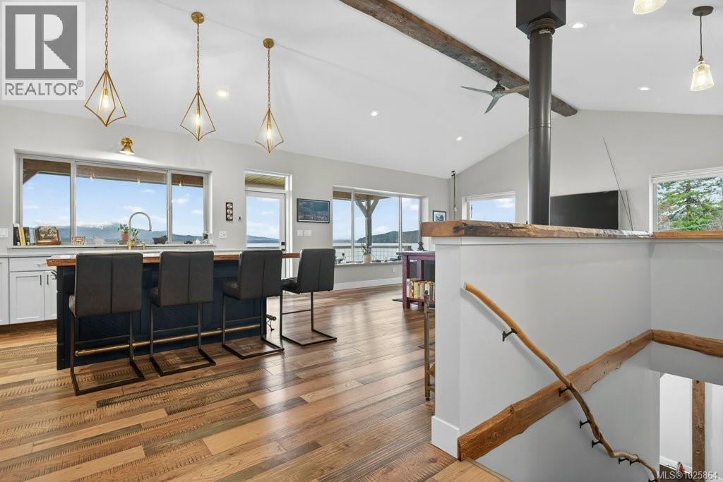 420 1st St, Sointula, British Columbia  V0N 3E0 - Photo 4 - 1025864