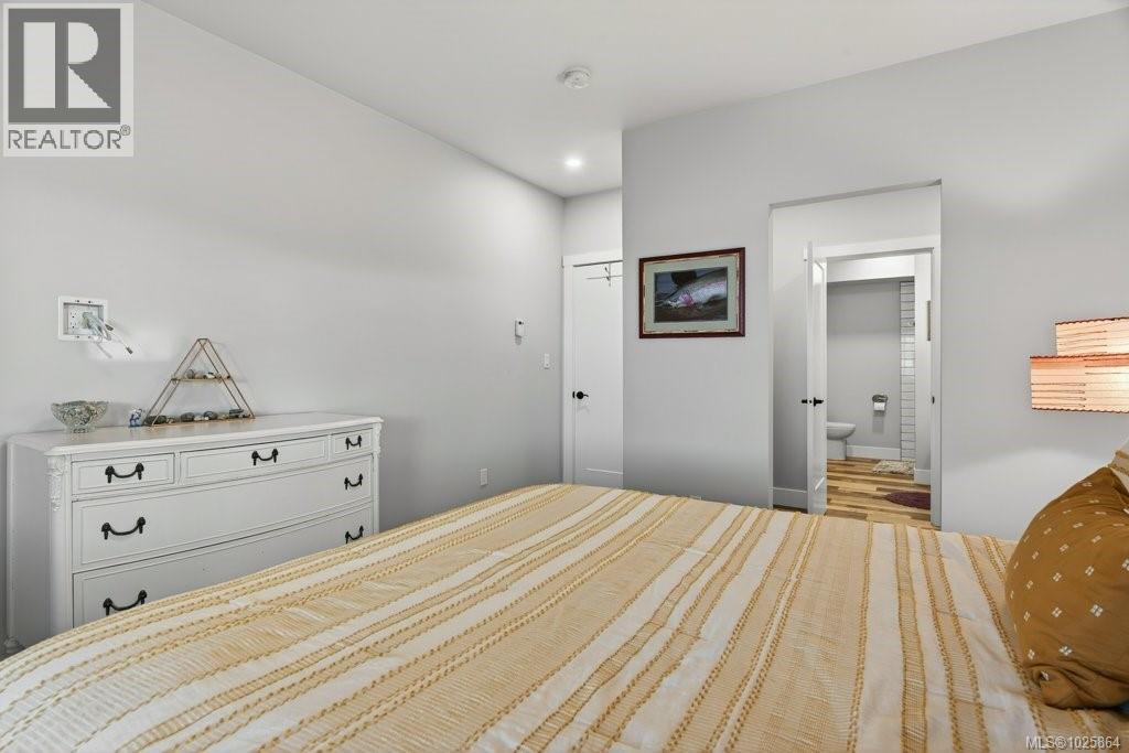 420 1st St, Sointula, British Columbia  V0N 3E0 - Photo 44 - 1025864