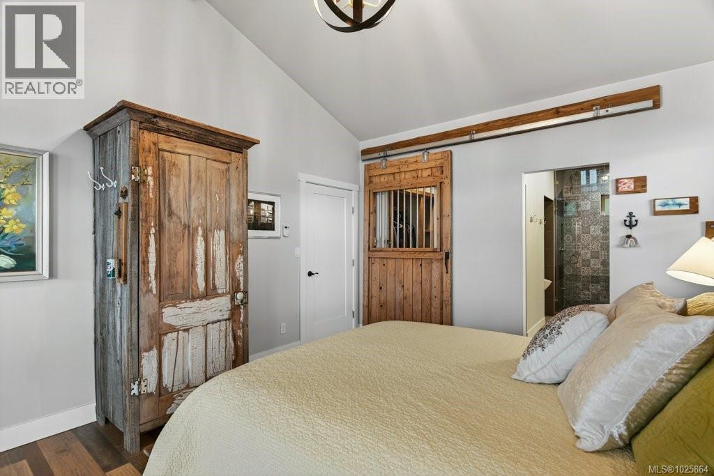 420 1st St, Sointula, British Columbia  V0N 3E0 - Photo 24 - 1025864