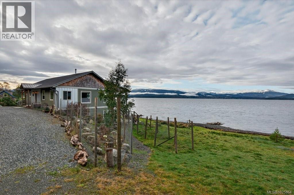 420 1st St, Sointula, British Columbia  V0N 3E0 - Photo 66 - 1025864