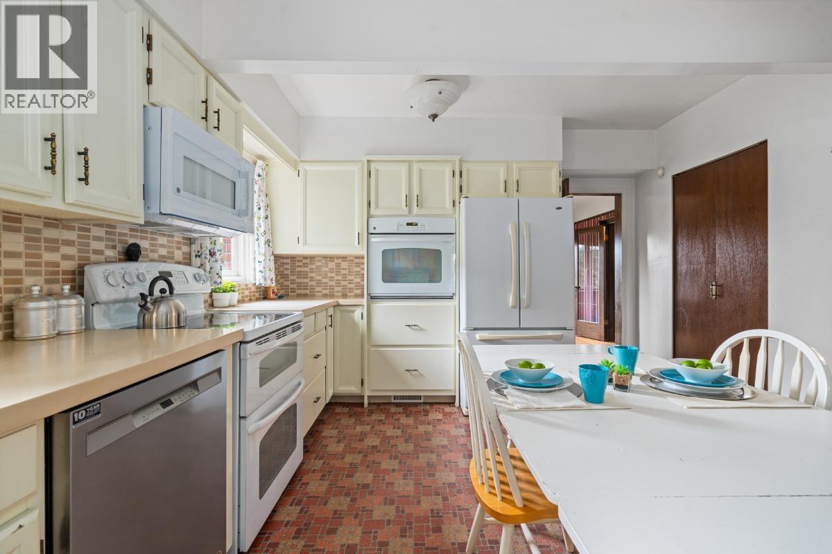 5584 Maple Street, Vancouver, British Columbia  V6M 3T7 - Photo 13 - R3090259