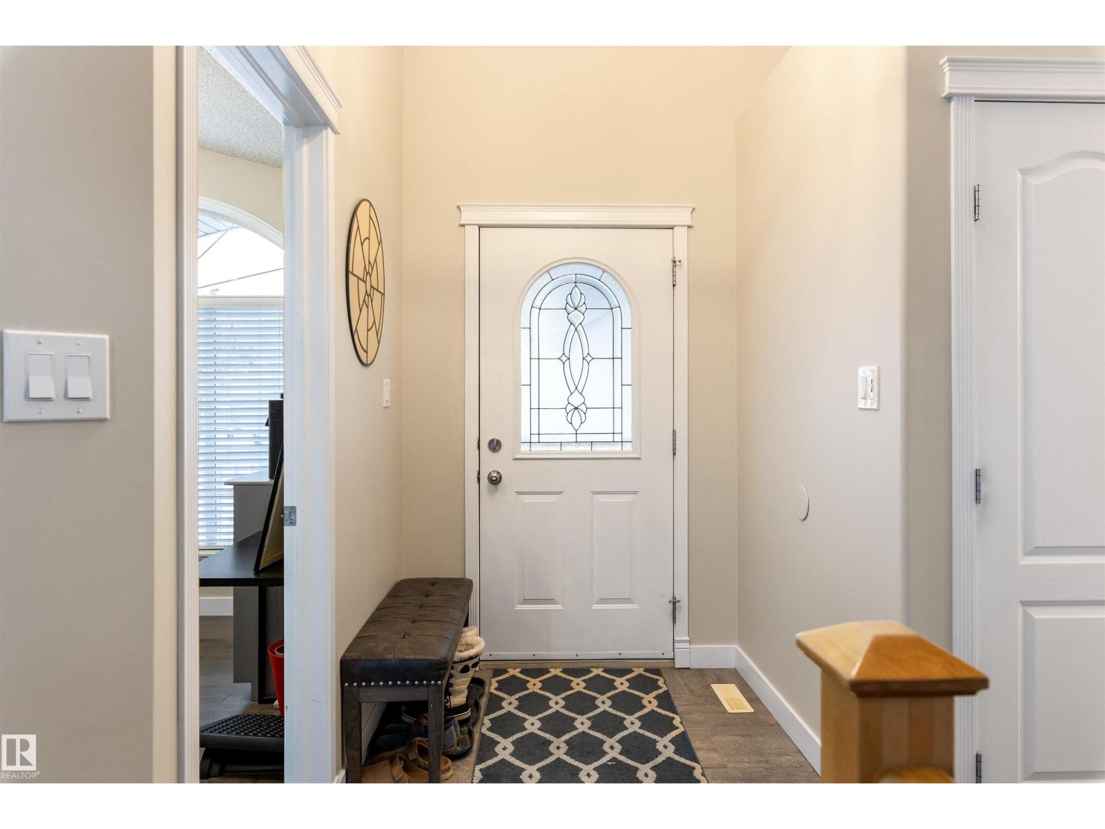 13 Newbury Co, St. Albert, Alberta  T8N 7C1 - Photo 4 - E4474072