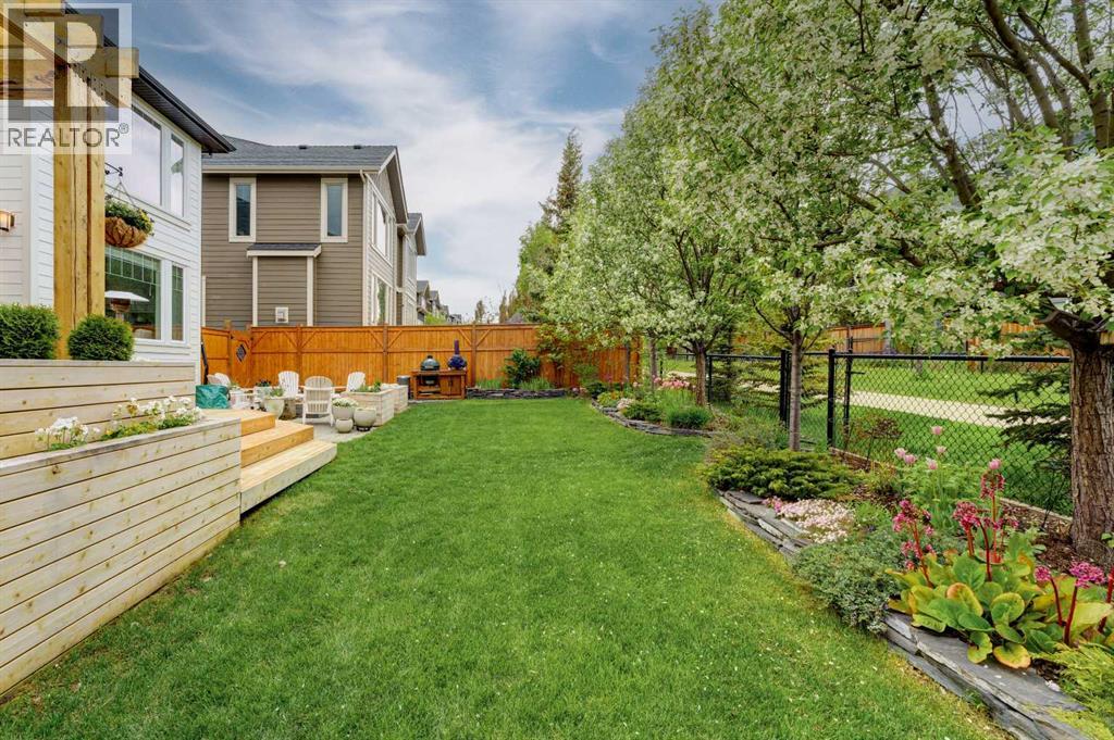 71 Aspen Dale Way Sw, Calgary, Alberta  T3H 0S1 - Photo 39 - A2287211