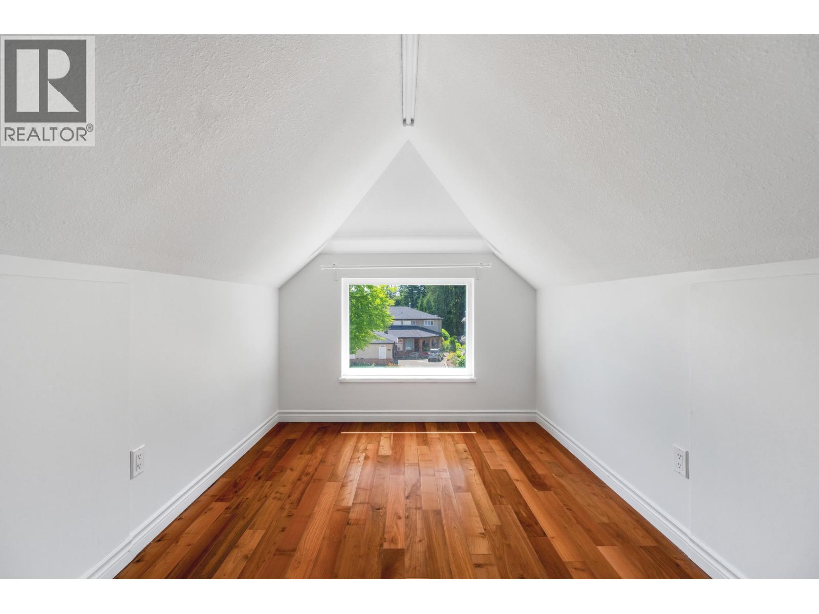 2507 Ashurst Avenue, Coquitlam, British Columbia  V3K 5T5 - Photo 27 - R3092373