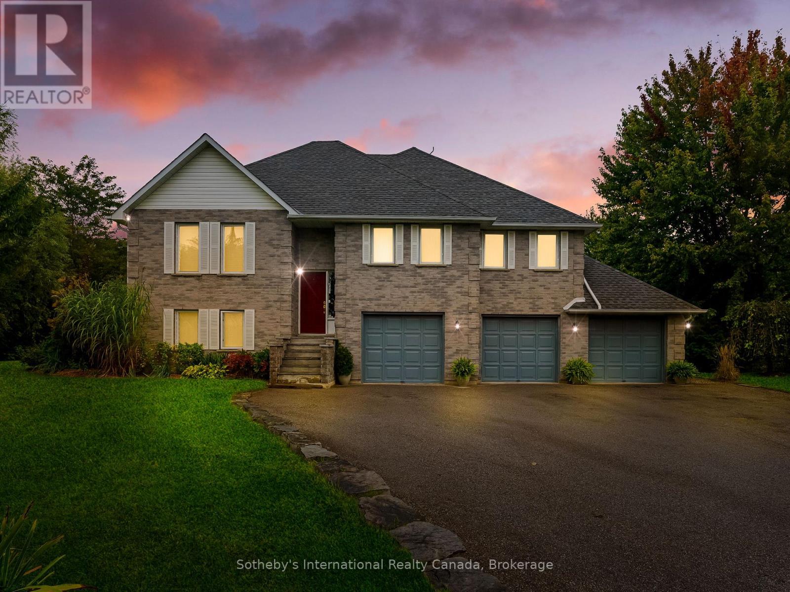 2091 COUNTRY LANE COURT, Milton, Ontario