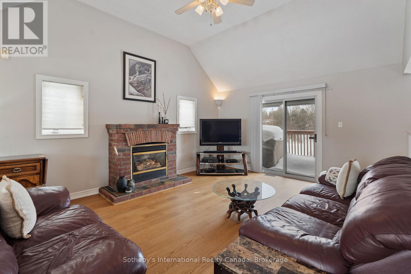 2091 Country Lane Court, Milton, Ontario  L0P 1J0 - Photo 16 - W12812318