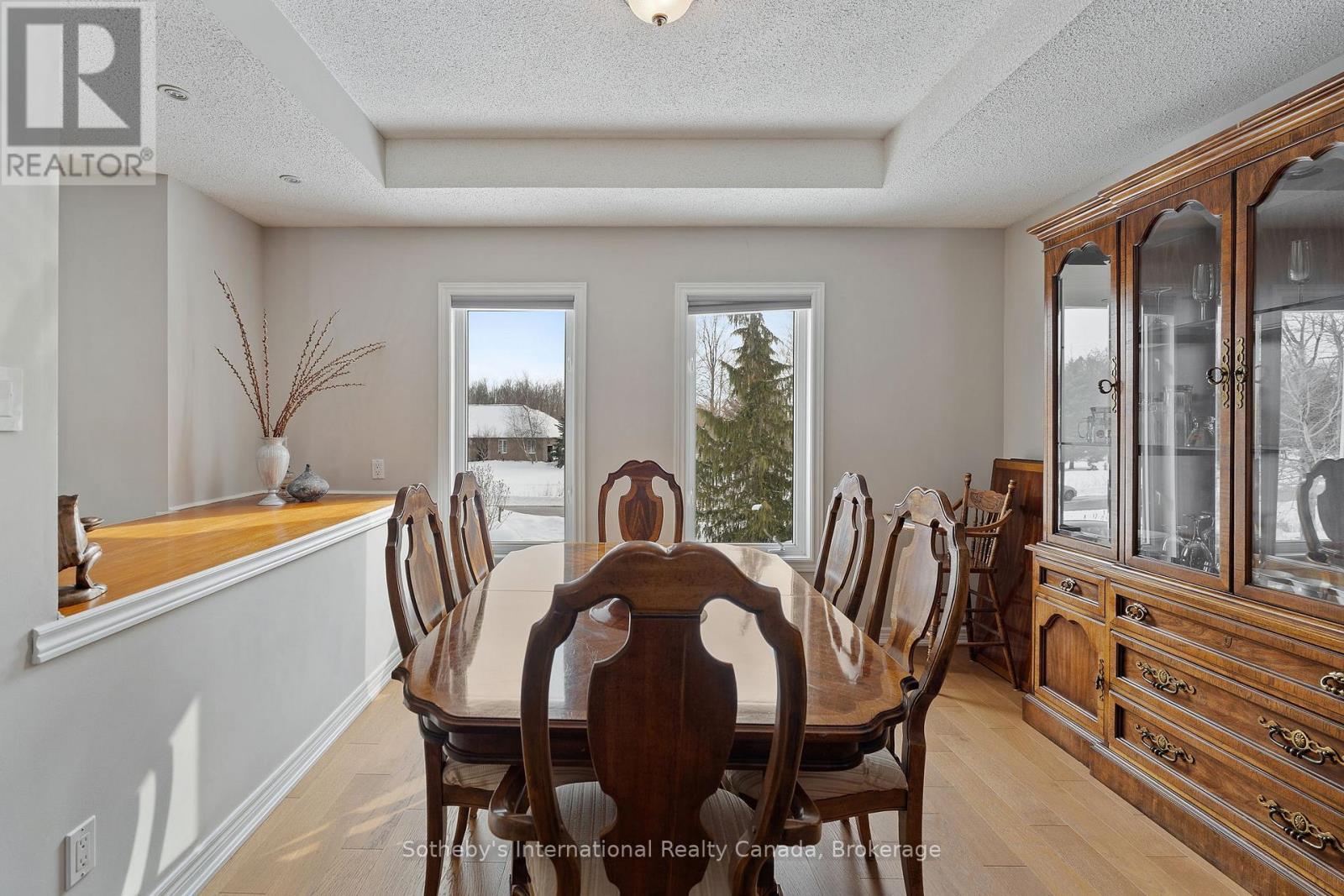 2091 Country Lane Court, Milton, Ontario  L0P 1J0 - Photo 10 - W12812318